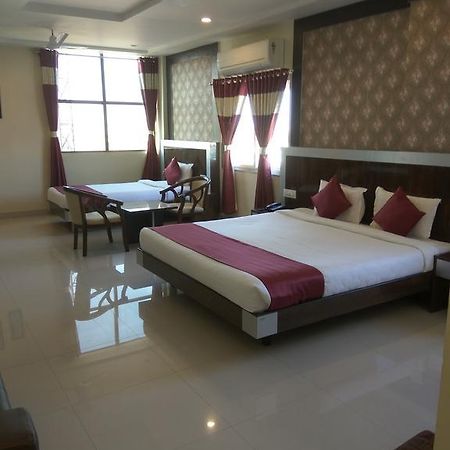 Hotel Olympia Inn Χιντεραμπάντ Εξωτερικό φωτογραφία