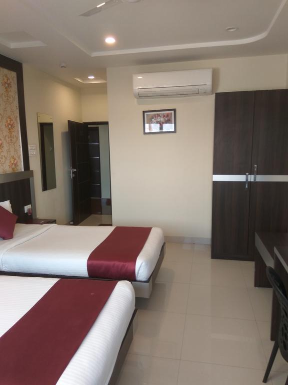 Hotel Olympia Inn Χιντεραμπάντ Εξωτερικό φωτογραφία