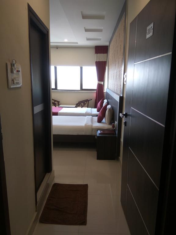 Hotel Olympia Inn Χιντεραμπάντ Εξωτερικό φωτογραφία